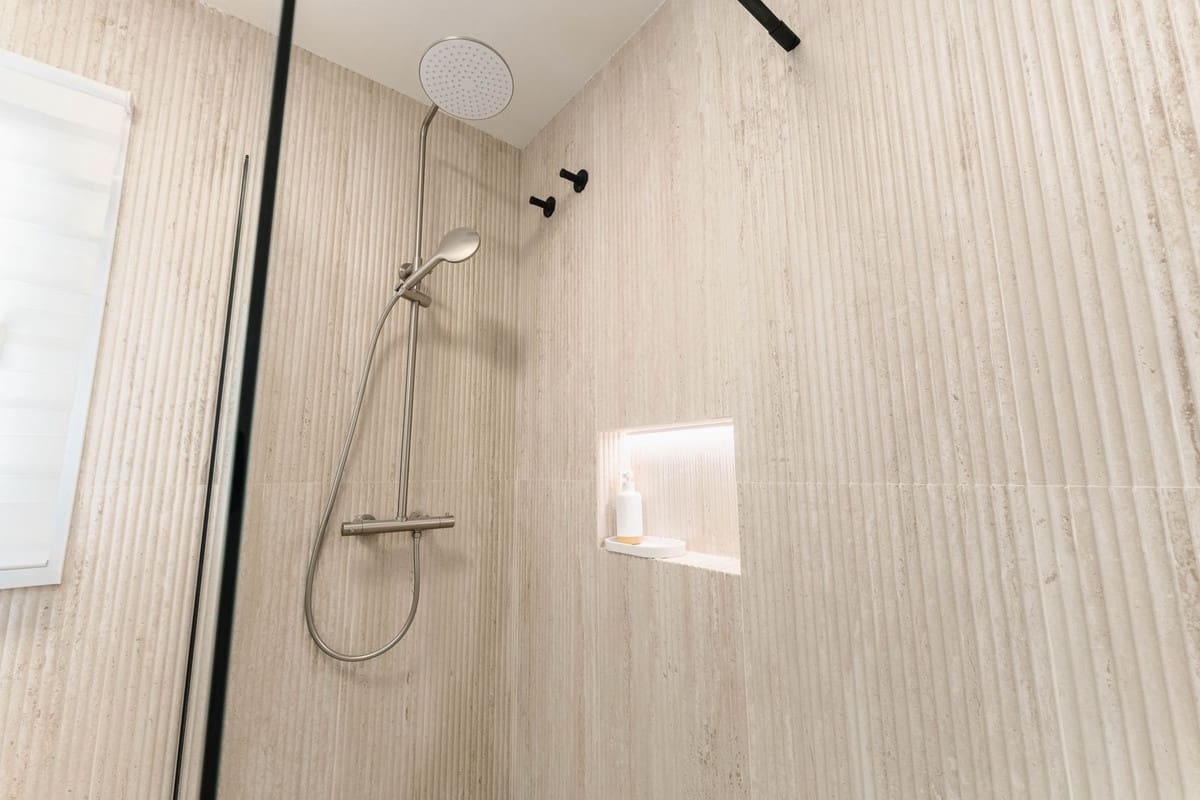 4 bedroom Villa for holiday rental in Costabella with pool - € 5,000 (Ref: 9785991)