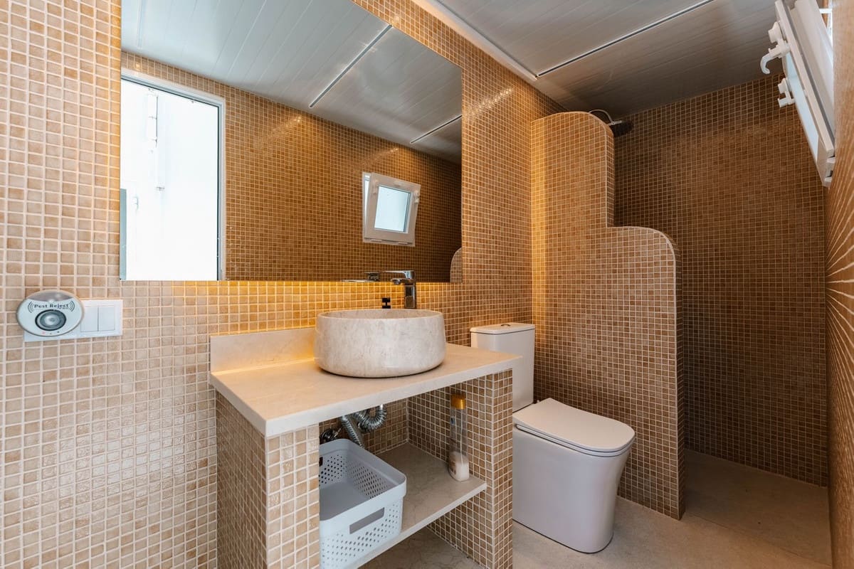 4 bedroom Villa for holiday rental in Costabella with pool - € 5,000 (Ref: 9785991)