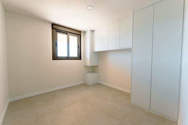 2 sovrum Lägenhet till salu i Centro, Estepona med pool garage - 439 000 € (Ref: 9804885)