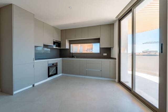 2 sovrum Lägenhet till salu i Centro, Estepona med pool garage - 439 000 € (Ref: 9804885)