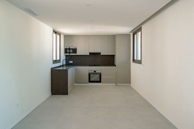 2 sypialnia Apartament na sprzedaż w Centro, Estepona z basenem garażem - 429 000 € (Ref: 9804886)