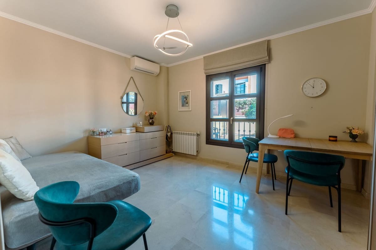 Chalet de 5 habitaciones en Guadalmina en venta con piscina garaje - 1.449.000 € (Ref: 9825832)