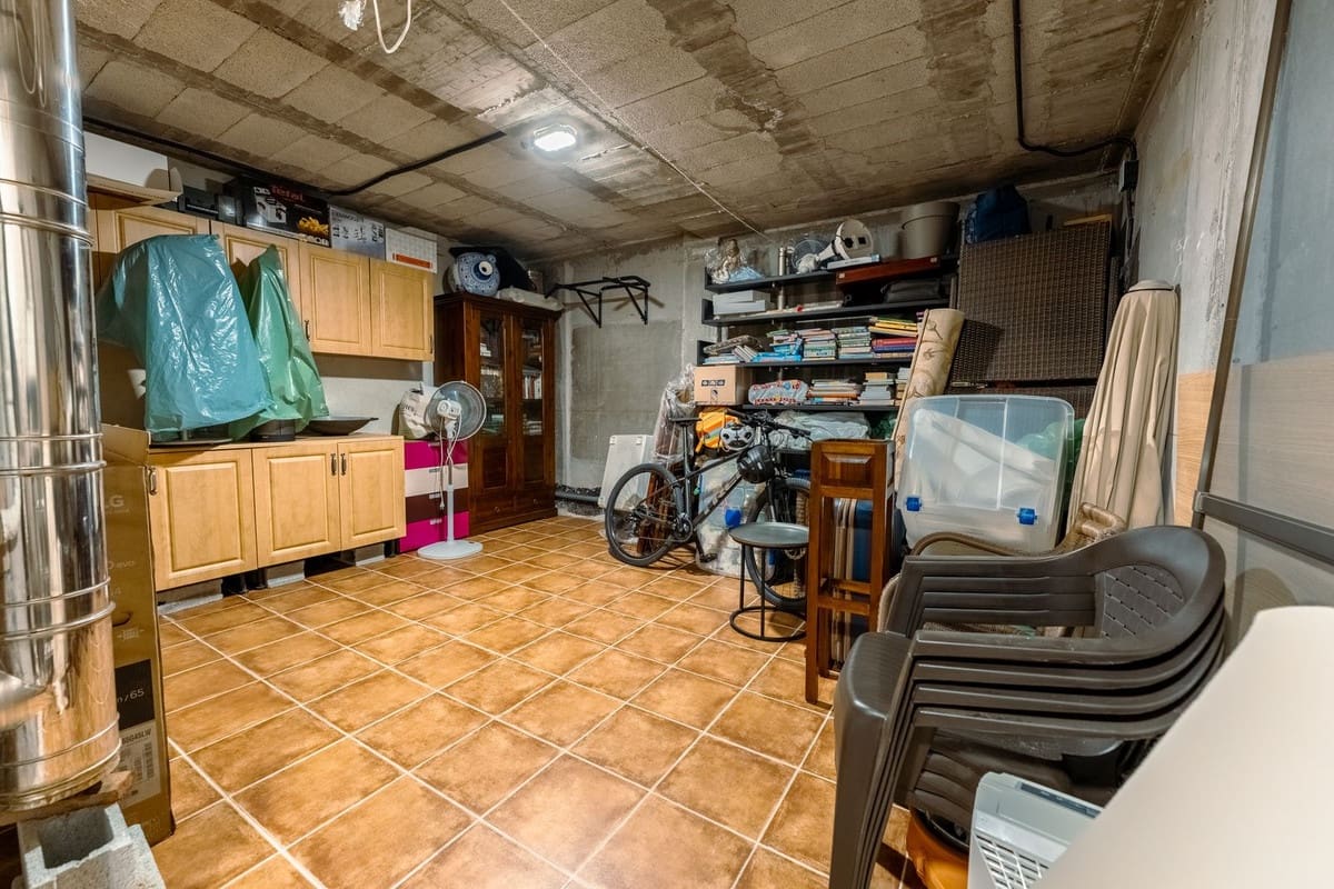 Chalet de 5 habitaciones en Guadalmina en venta con piscina garaje - 1.449.000 € (Ref: 9825832)