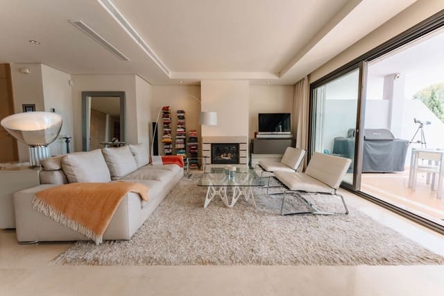 2 sypialnia Apartament na sprzedaż w La Quinta, Benahavís z garażem - 875 000 € (Ref: 9827703)
