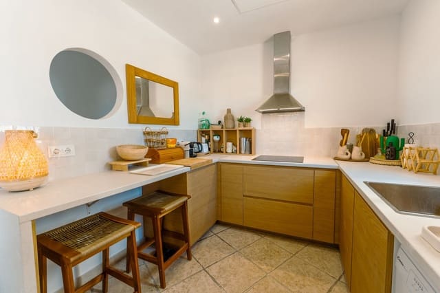 4 bedroom Townhouse for rent in Cabopino, Marbella with pool garage - € 3,500 (Ref: 9867268)