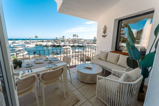 4 bedroom Townhouse for rent in Cabopino, Marbella with pool garage - € 3,500 (Ref: 9867268)