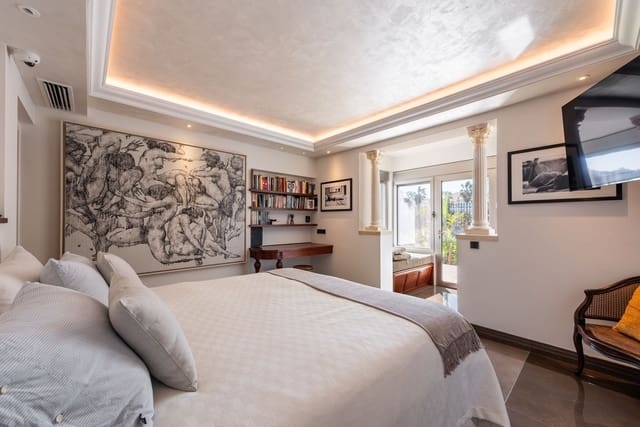 4 soveværelse Villa til salg i San Pedro de Alcantara, Marbella med swimmingpool garage - € 5.850.000 (Ref: 9883865)