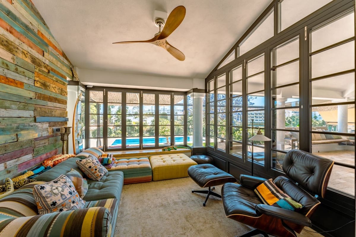 Chalet de 4 habitaciones en San Pedro de Alcantara en venta con piscina garaje - 5.850.000 € (Ref: 9883865)