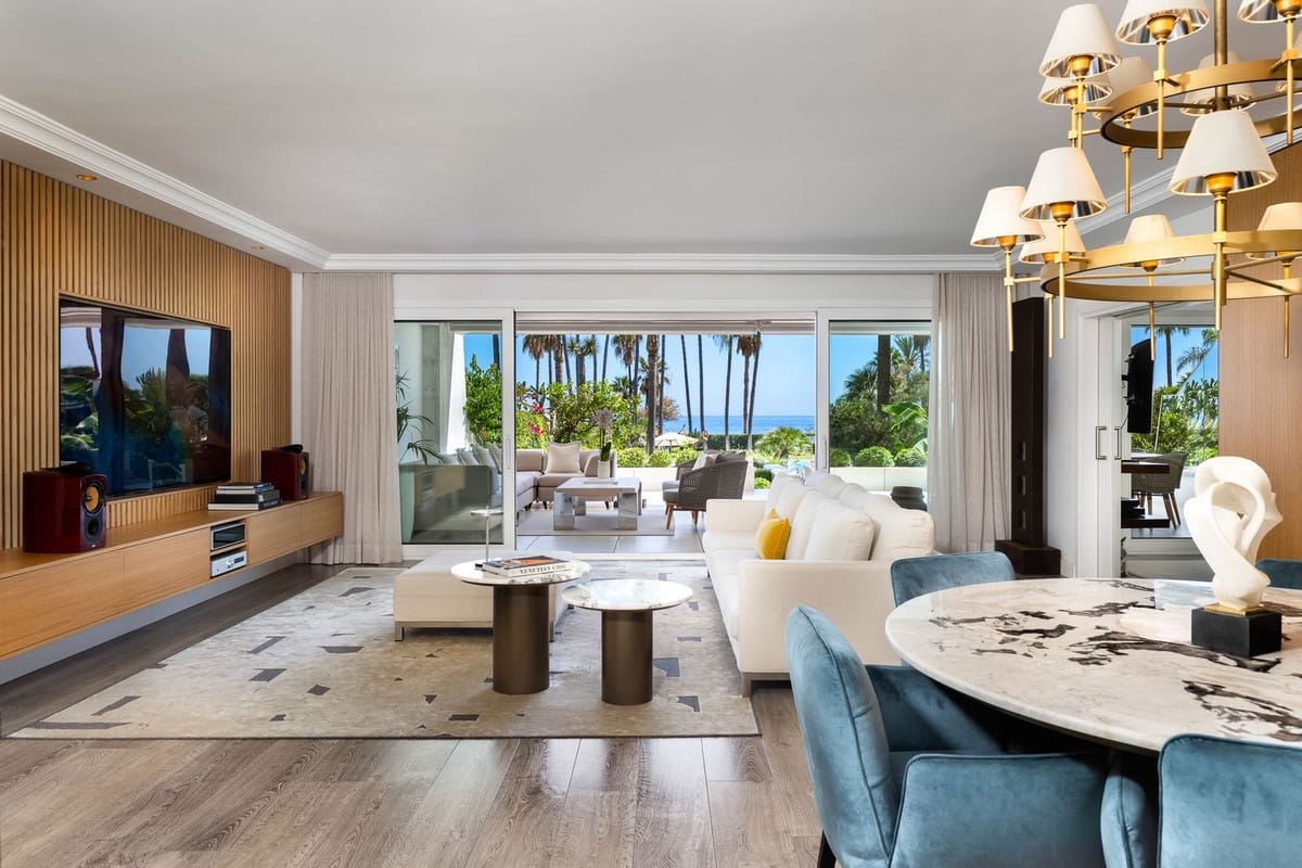 3 soverom Leilighet til salgs i Puerto Banus med svømmebasseng garasje - € 7 500 (Ref: 9898427)