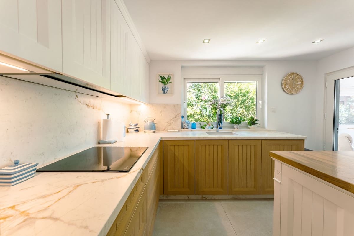 4 slaapkamer Villa te koop in El Padron met zwembad garage - € 1.550.000 (Ref: 9909930)