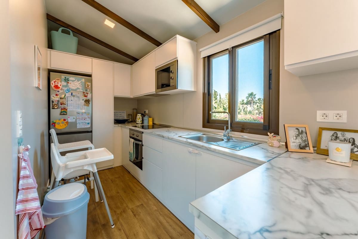 4 slaapkamer Villa te koop in El Padron met zwembad garage - € 1.550.000 (Ref: 9909930)