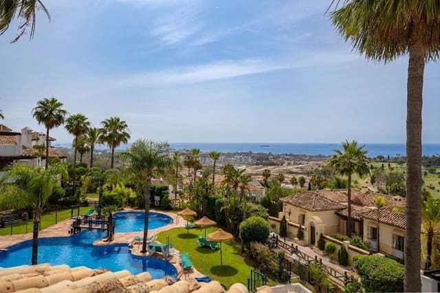 3 bedroom Townhouse for sale in El Paraíso, Benahavís - € 895,000 (Ref: 9932525)