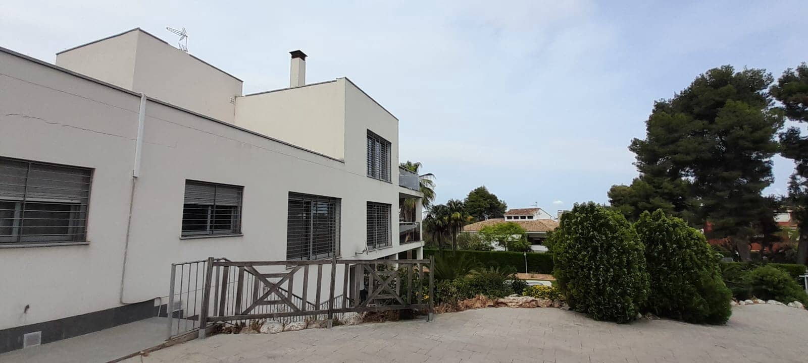 11 soveværelse Villa til salg i Torrent - € 2.100.000 (Ref: 8956394)