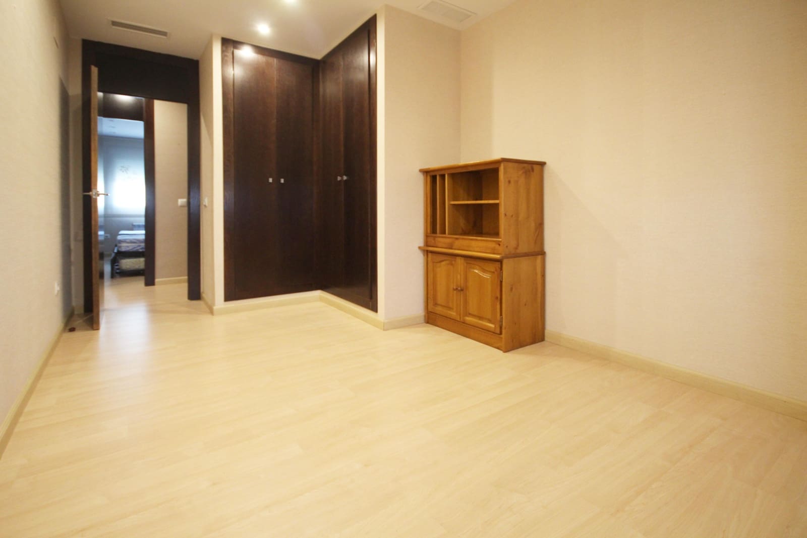 11 soveværelse Villa til salg i Torrent - € 2.100.000 (Ref: 8956394)