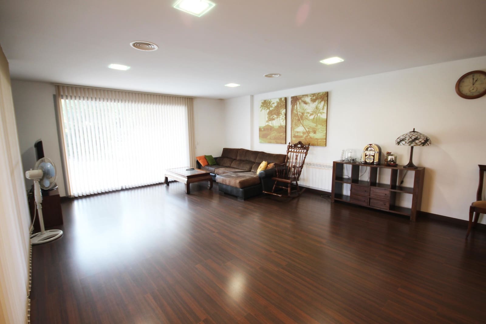 11 soveværelse Villa til salg i Torrent - € 2.100.000 (Ref: 8956394)