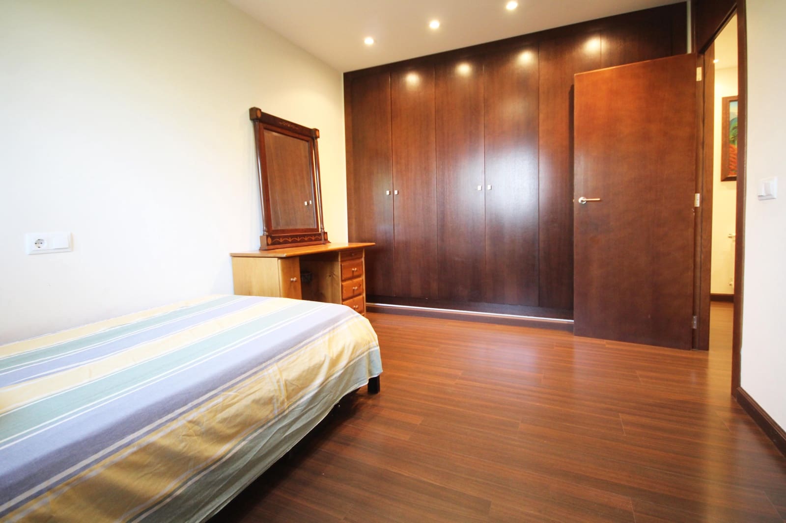 11 soveværelse Villa til salg i Torrent - € 2.100.000 (Ref: 8956394)