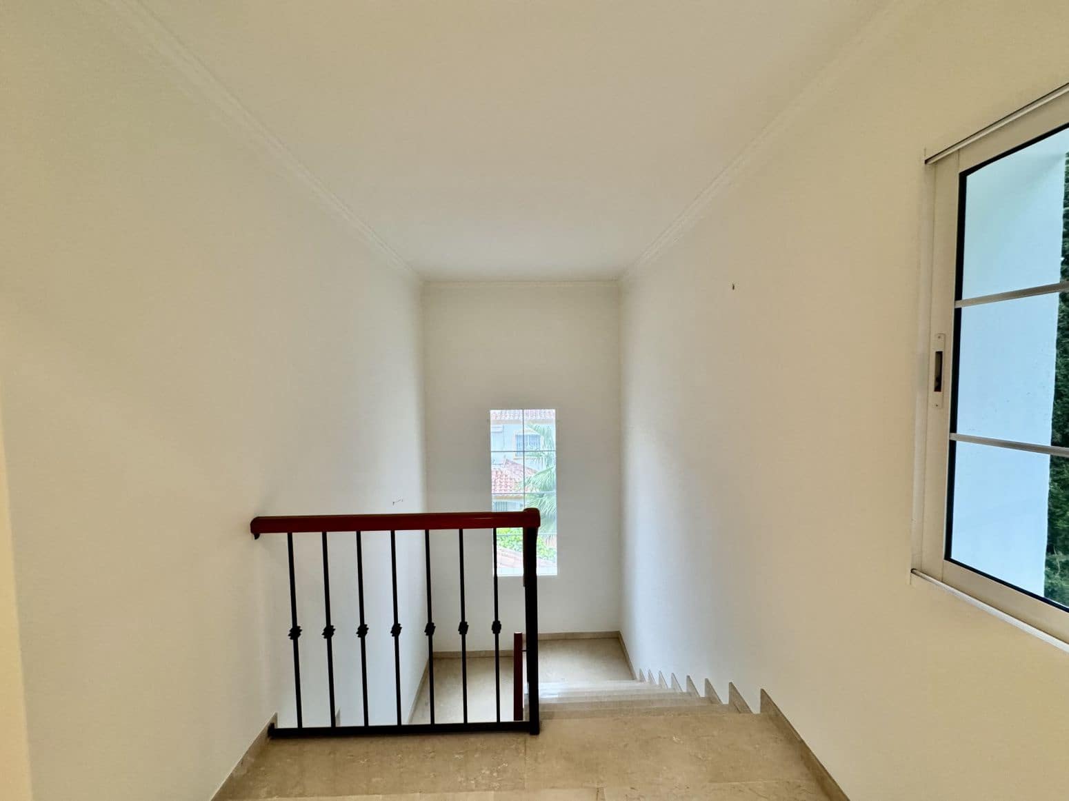 4 chambre Villa/Maison à vendre à Mijas avec piscine garage - 1 200 000 € (Ref: 8951949)