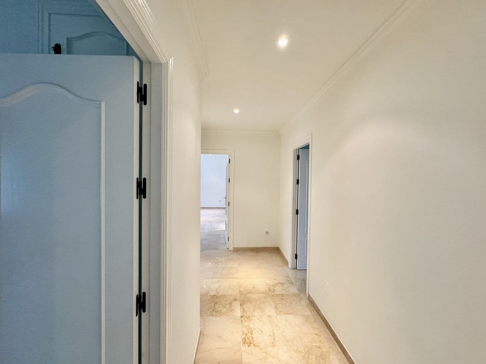 4 chambre Villa/Maison à vendre à Mijas avec piscine garage - 1 200 000 € (Ref: 8951949)