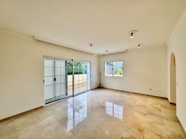 4 chambre Villa/Maison à vendre à Mijas avec piscine garage - 1 200 000 € (Ref: 8951949)