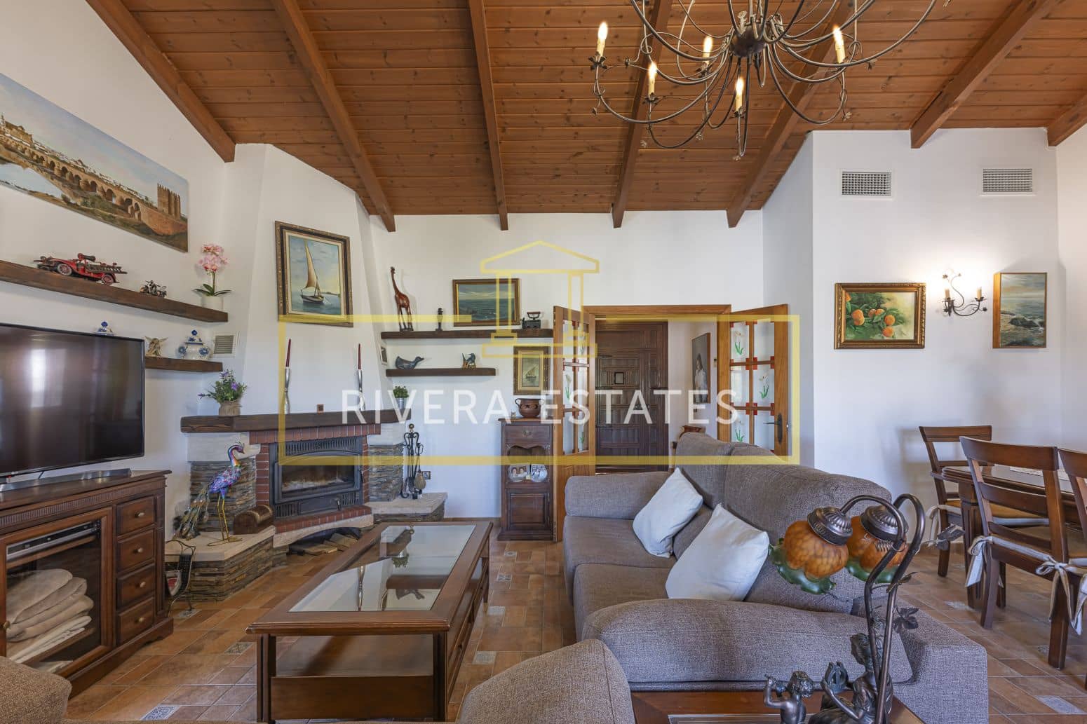 4 sovrum Villa till salu i Mijas med pool garage - 899 000 € (Ref: 8952667)