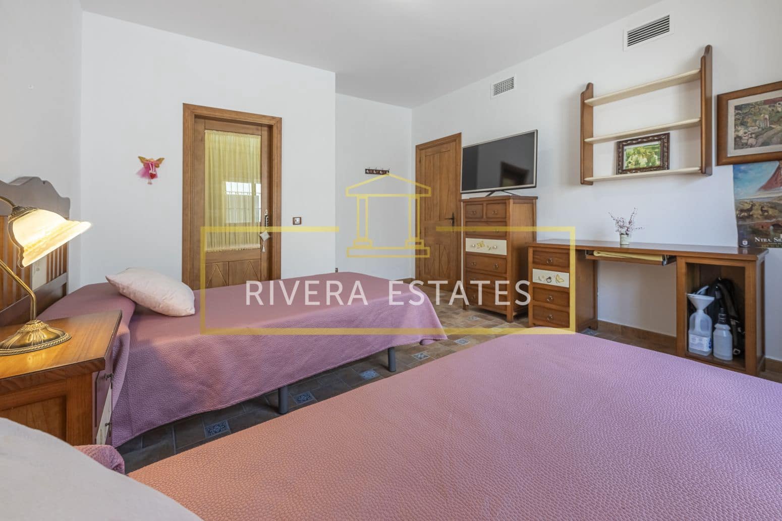 4 sovrum Villa till salu i Mijas med pool garage - 899 000 € (Ref: 8952667)