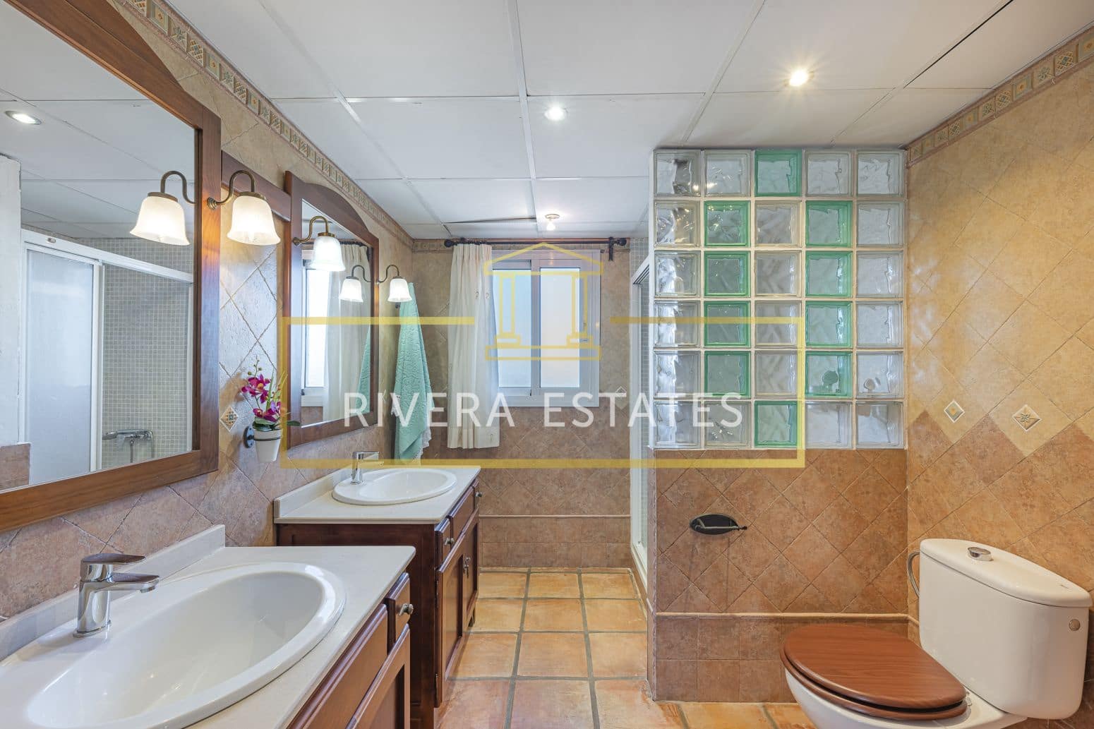 4 sovrum Villa till salu i Mijas med pool garage - 899 000 € (Ref: 8952667)