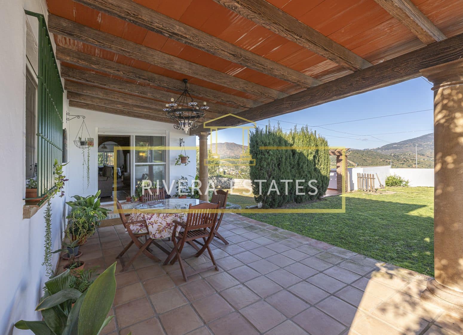 4 sovrum Villa till salu i Mijas med pool garage - 899 000 € (Ref: 8952667)