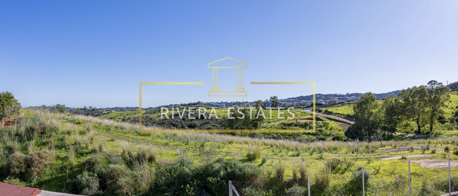 4 sovrum Villa till salu i Mijas med pool garage - 899 000 € (Ref: 8952667)