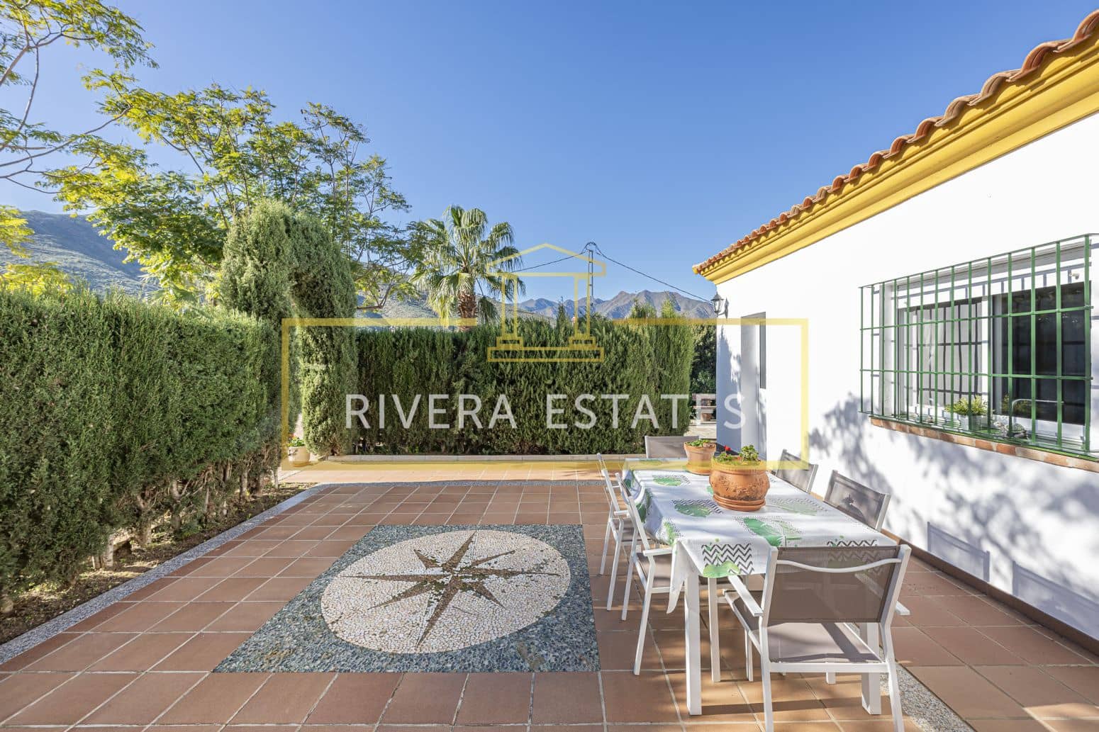 4 sovrum Villa till salu i Mijas med pool garage - 899 000 € (Ref: 8952667)