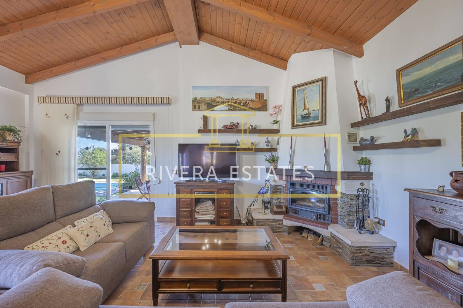 4 bedroom Villa for sale in Mijas with pool garage - € 890,000 (Ref: 8952667)