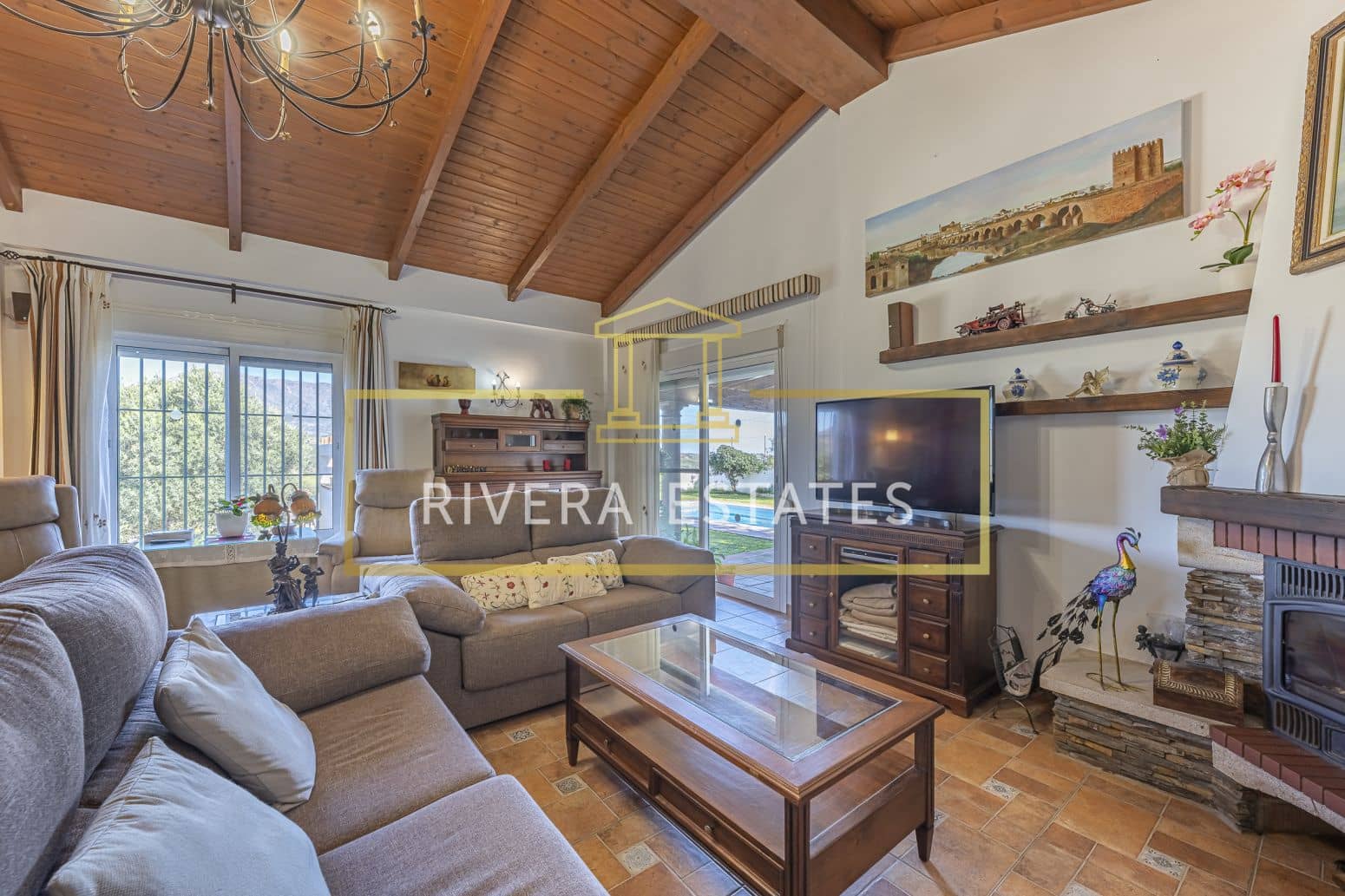 4 bedroom Villa for sale in Mijas with pool garage - € 890,000 (Ref: 8952667)