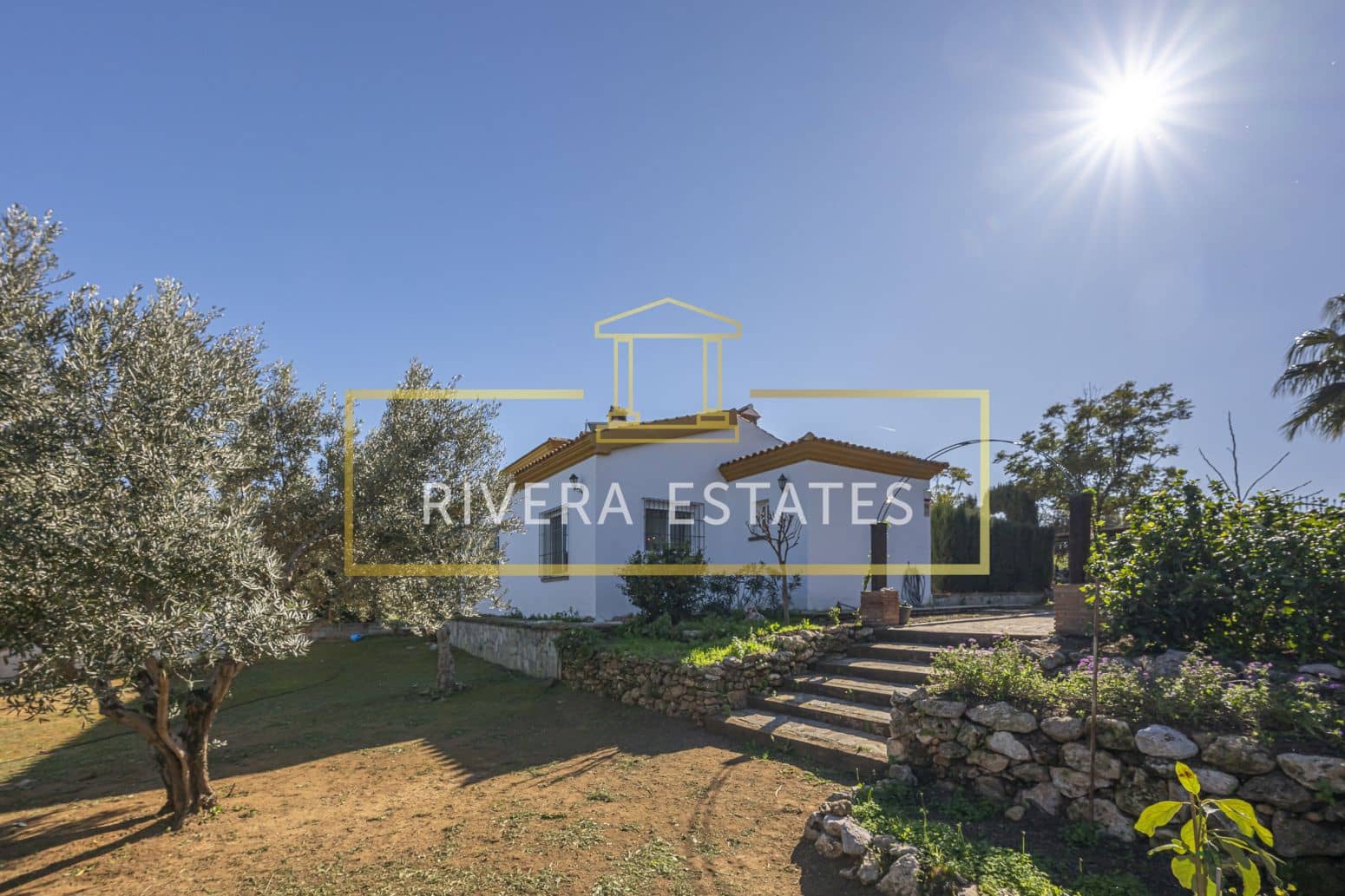 4 bedroom Villa for sale in Mijas with pool garage - € 890,000 (Ref: 8952667)