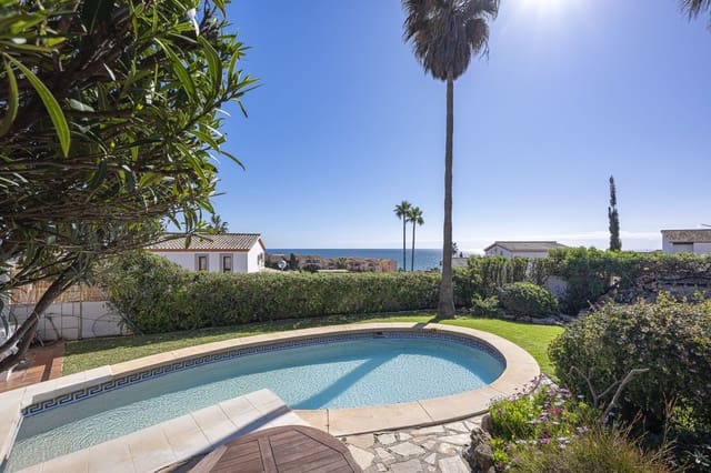 4 makuuhuone Huvila myytävänä paikassa Mijas mukana uima-altaan 
autotalli - 899 970 € (Ref: 8952669)