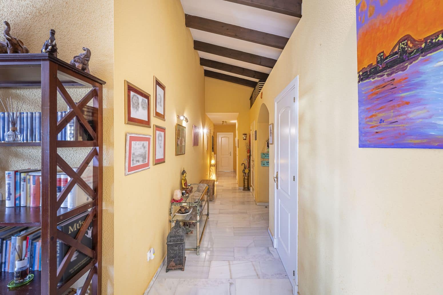 4 makuuhuone Huvila myytävänä paikassa Mijas mukana uima-altaan 
autotalli - 899 970 € (Ref: 8952669)