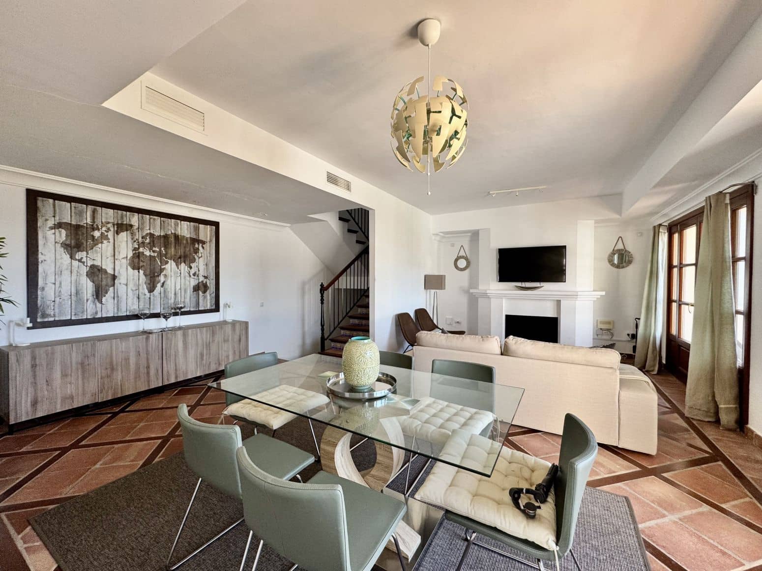 3 Zimmer Villa zu verkaufen in Benahavis mit Pool Garage - 750.000 € (Ref: 8952673)