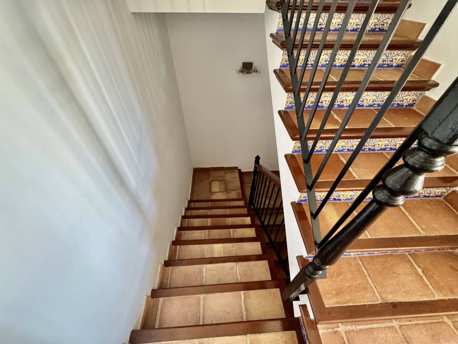 3 Zimmer Villa zu verkaufen in Benahavis mit Pool Garage - 750.000 € (Ref: 8952673)