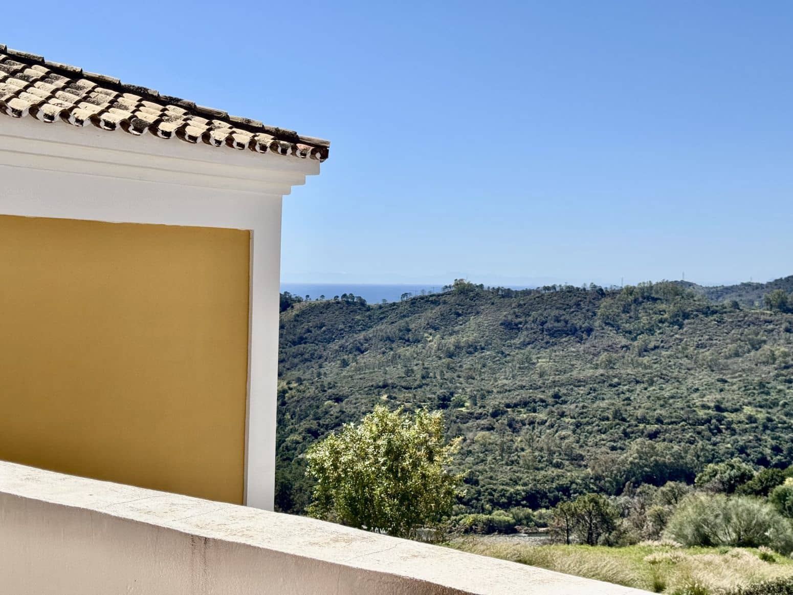 3 Zimmer Villa zu verkaufen in Benahavis mit Pool Garage - 750.000 € (Ref: 8952673)