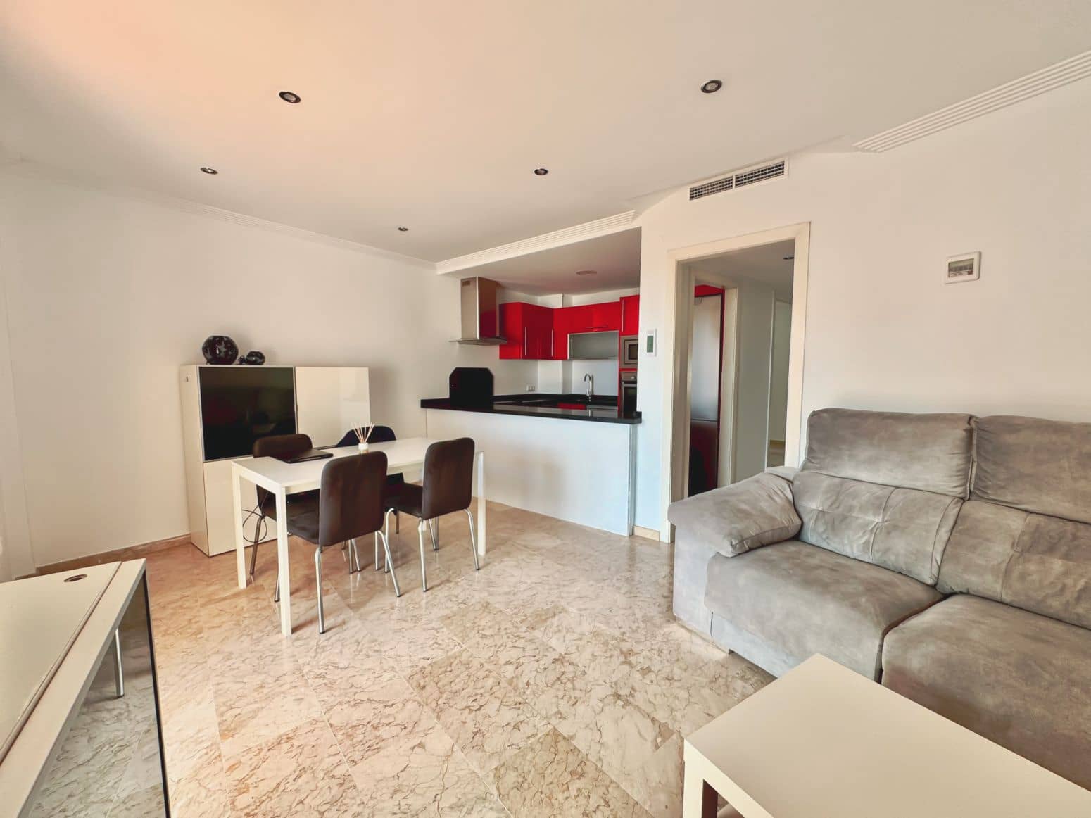 2 slaapkamer Flat te koop in Torrequebrada met zwembad garage - € 282.500 (Ref: 8954273)