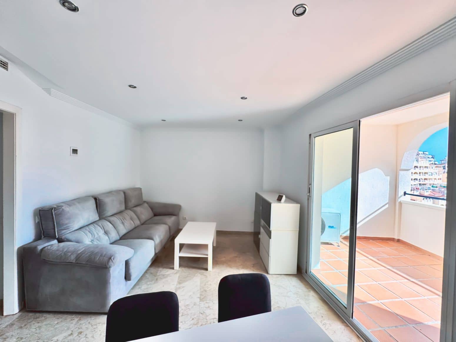 2 slaapkamer Flat te koop in Torrequebrada met zwembad garage - € 282.500 (Ref: 8954273)