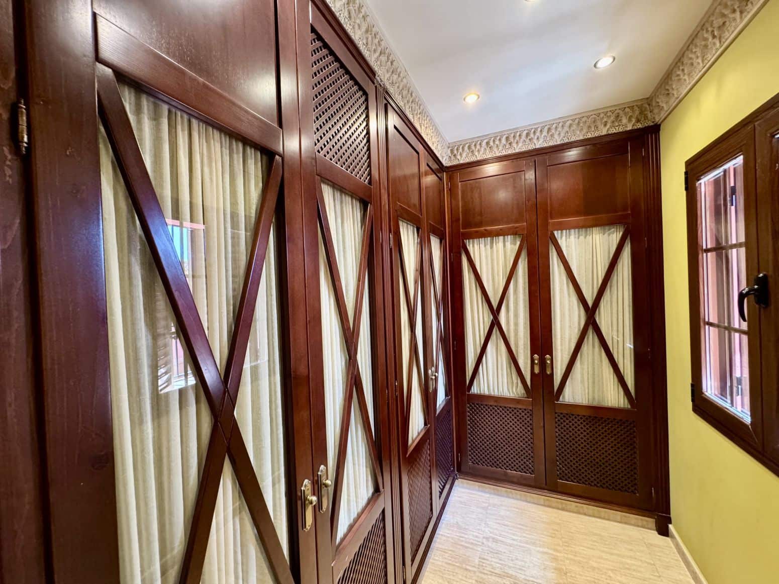 3 sypialnia Willa na sprzedaż w Mijas z basenem garażem - 899 999 € (Ref: 8954280)