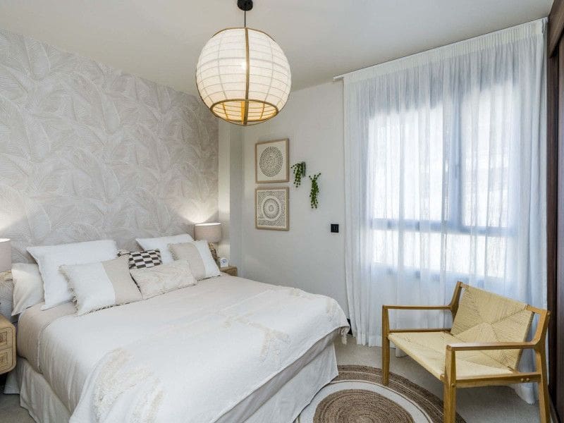 3 sovrum Takvåning till salu i Nueva Andalucia med pool garage - 950 000 € (Ref: 8994659)