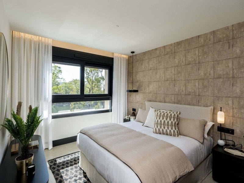 3 sovrum Takvåning till salu i Nueva Andalucia med pool garage - 950 000 € (Ref: 8994659)