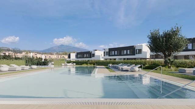 3 soveværelse Rækkehus til salg i Estepona med swimmingpool garage - € 850.000 (Ref: 9034600)