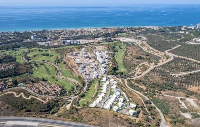 3 slaapkamer Flat te koop in Marbella met zwembad - € 1.440.000 (Ref: 9428529)