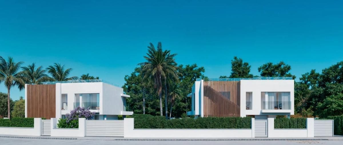 5 quarto Moradia para venda em Estepona com piscina garagem - 1 850 000 € (Ref: 9428562)