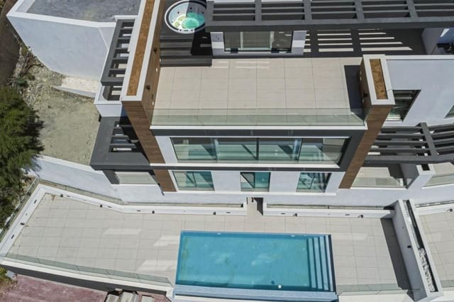 3 soveværelse Villa til salg i La Quinta, Benahavís med swimmingpool - € 1.490.000 (Ref: 9428569)