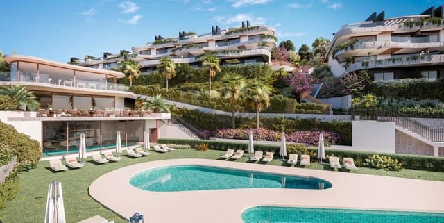 Apartamento de 3 habitaciones en Marbella en venta con piscina - 740.000 € (Ref: 9428580)