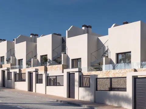 3 bedroom Terraced Villa for sale in Mijas with pool - € 595,000 (Ref: 9428597)