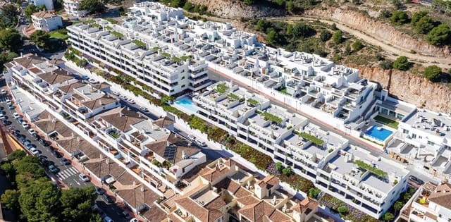 2 quarto Apartamento para venda em Benalmádena com piscina - 356 300 € (Ref: 9428602)