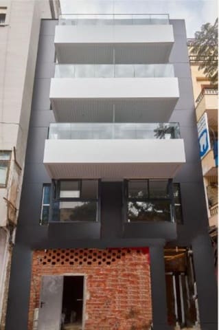 Comercial para venda em Fuengirola - 340 000 € (Ref: 9428608)